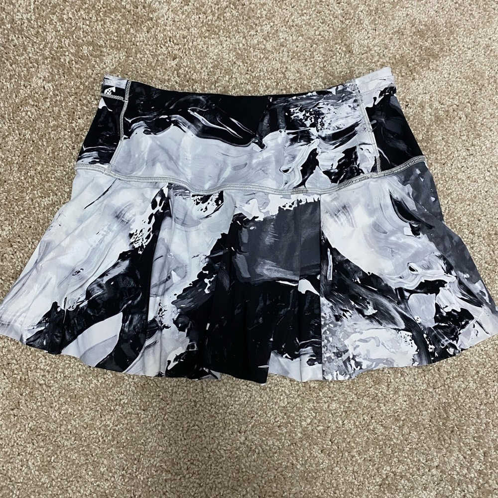 Lululemon Tennis Skirt - Size 2